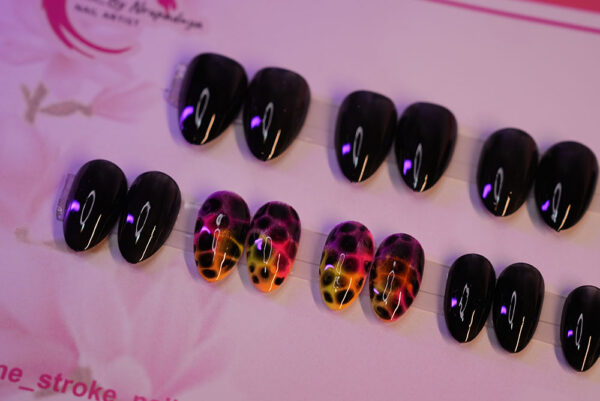 Shiny Press On nails Black Colour