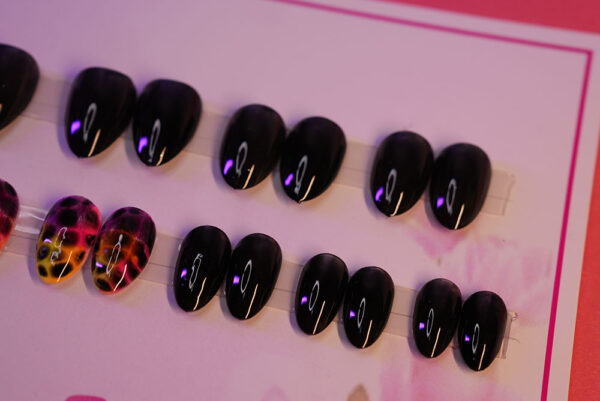 Shiny Press On nails Black Colour